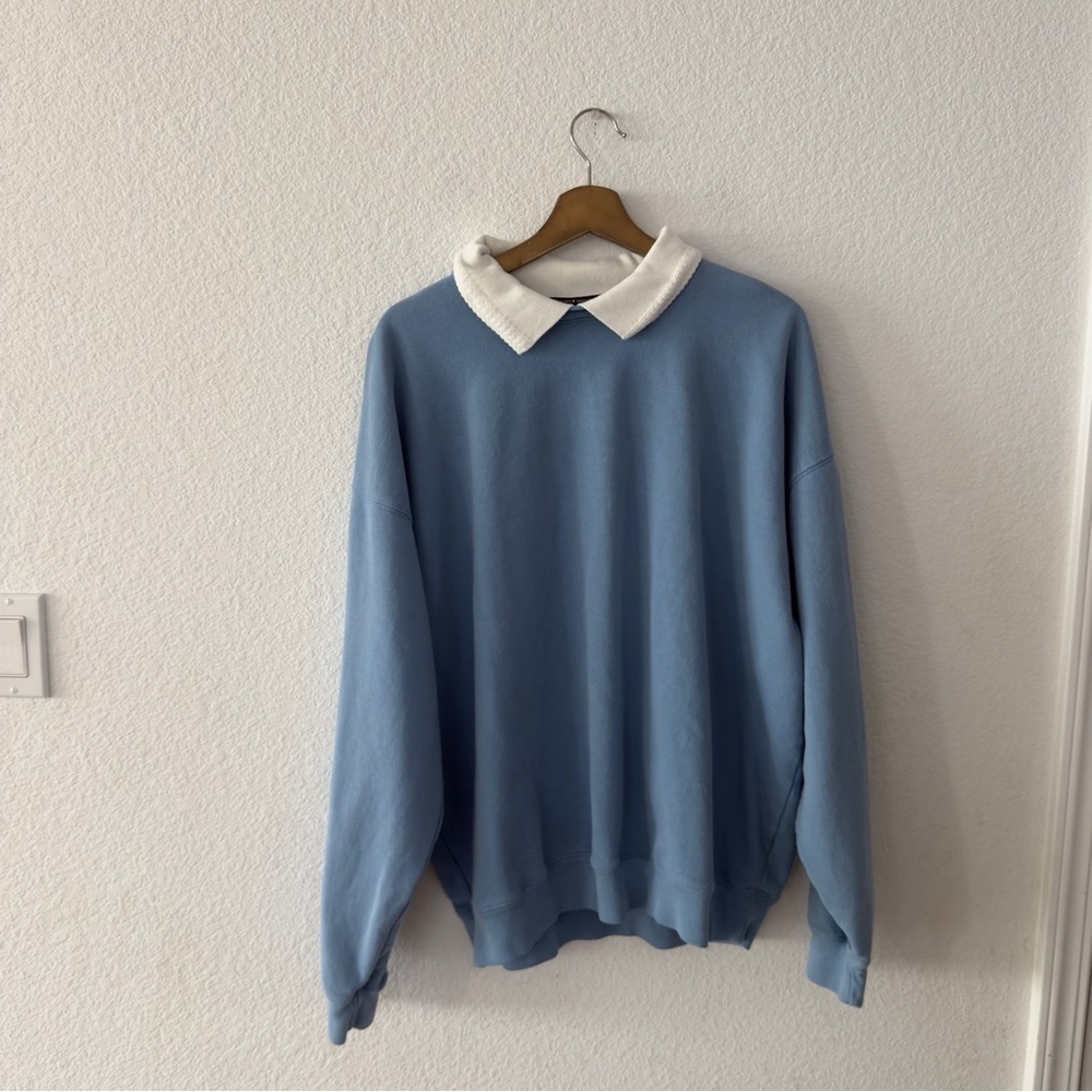 Brandy Melville- Light Blue Polo Crewneck Sweatshirt- M